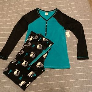 🌲NWT PJ Set